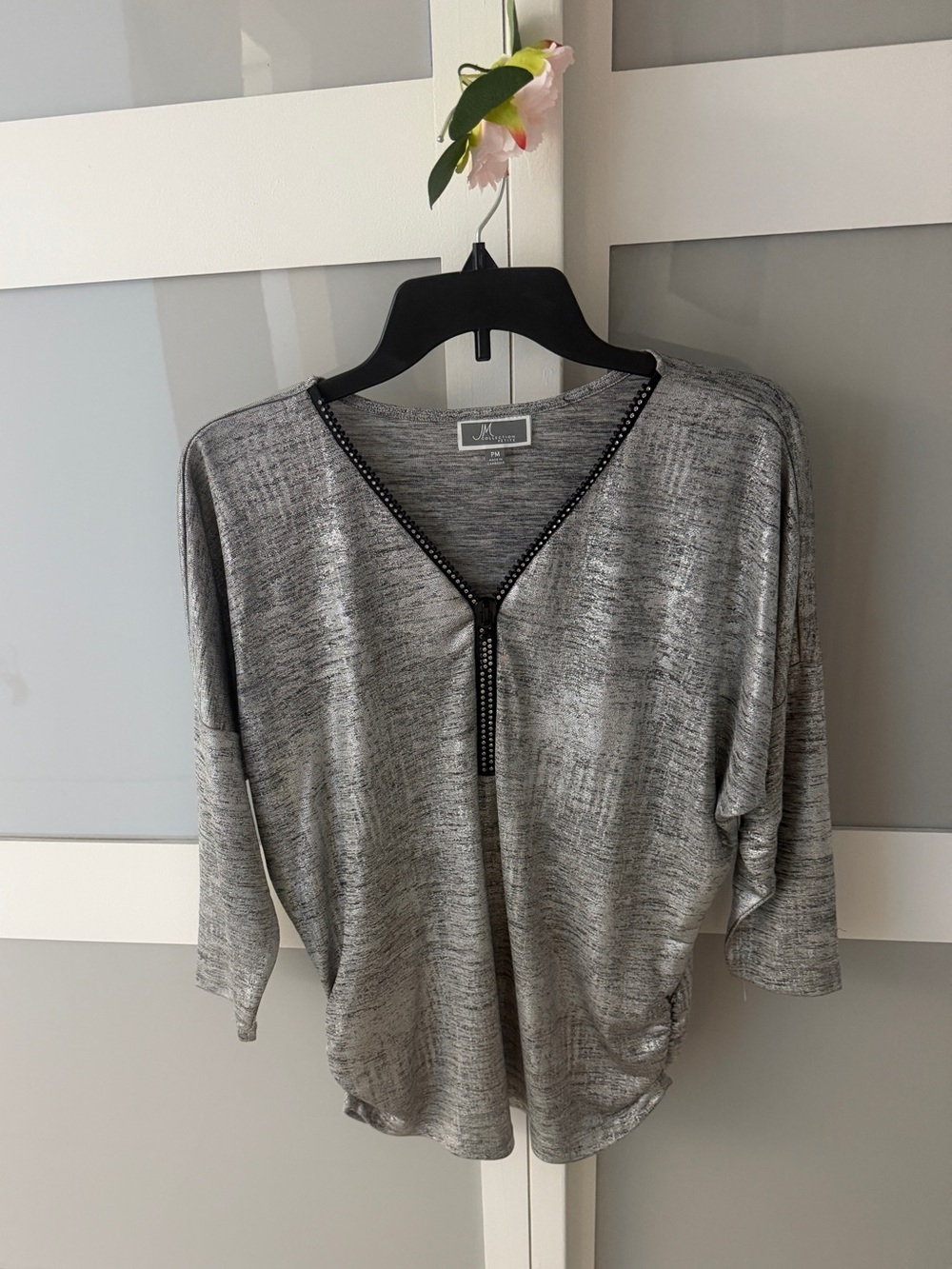JM Collection Heather Gray V-Neck Pullover with Center Zip Trim
